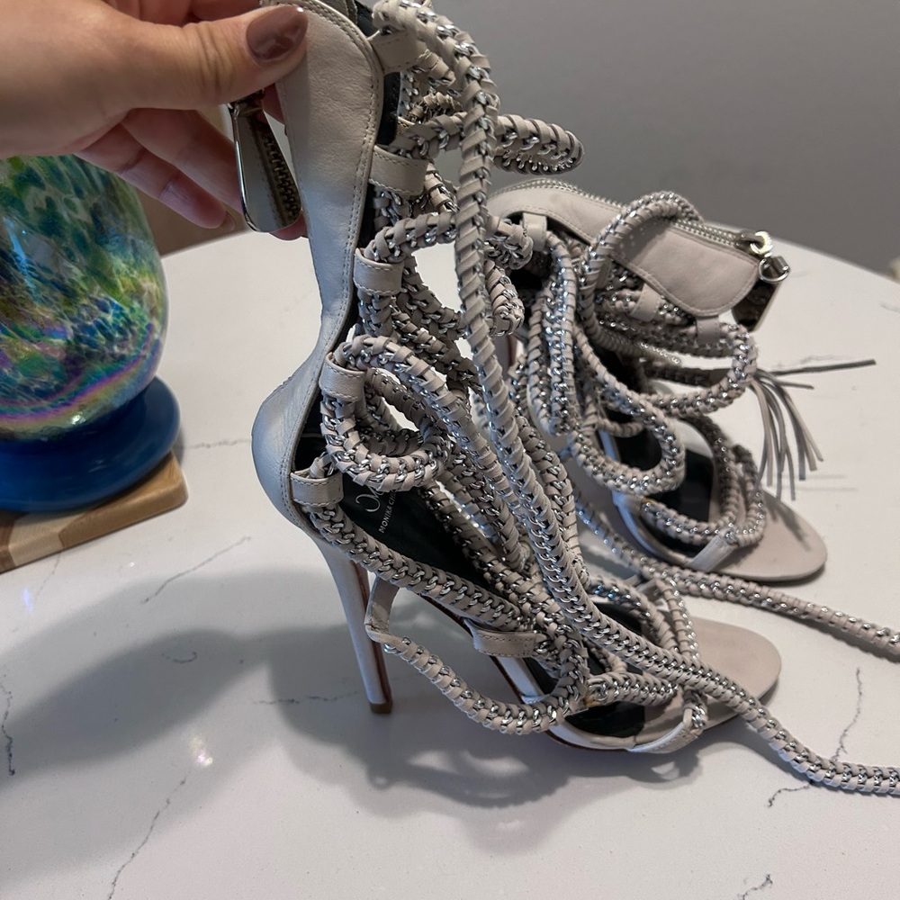 Monika Chiang Gray Heeled Shoes with Intricate Design - Picture 2 of 3